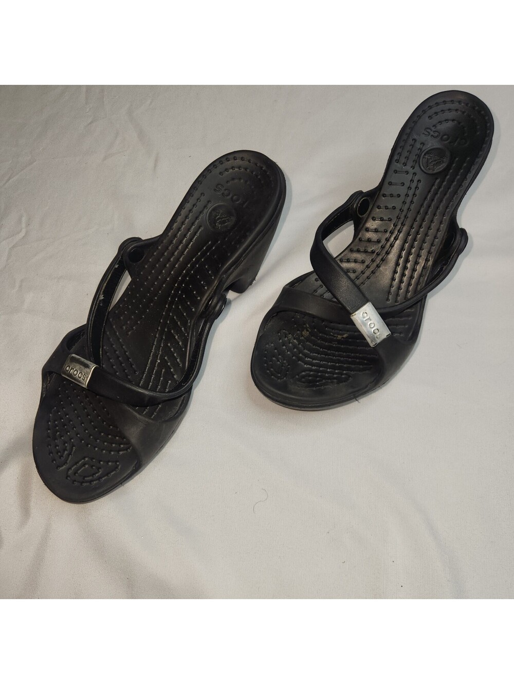 Crocs black thong sandals